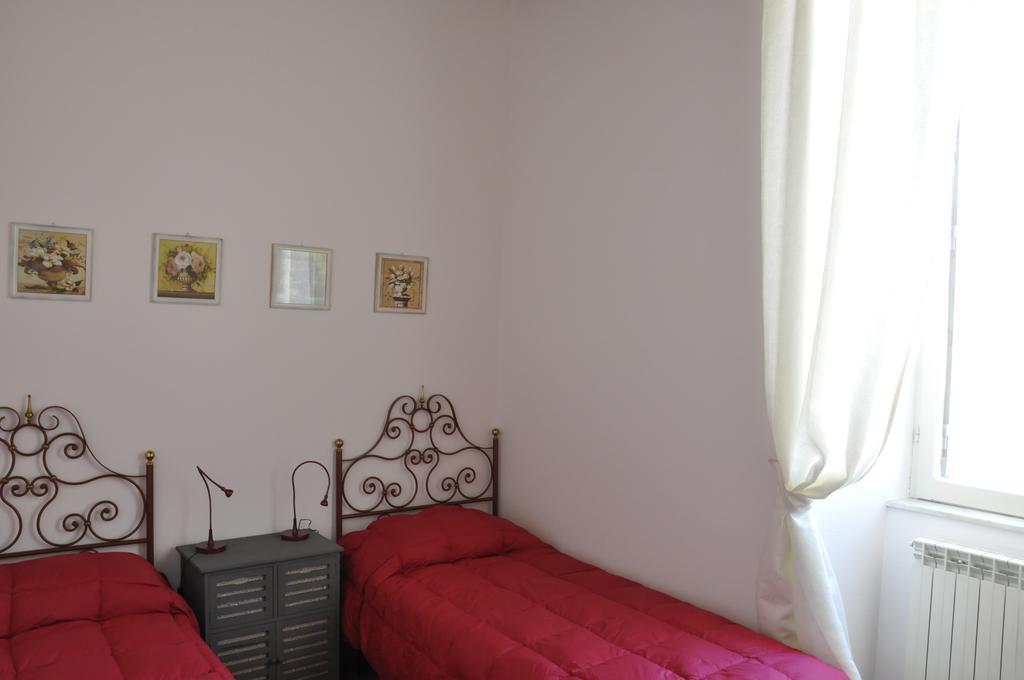 La Darsena B&B Чивитавекия Стая снимка
